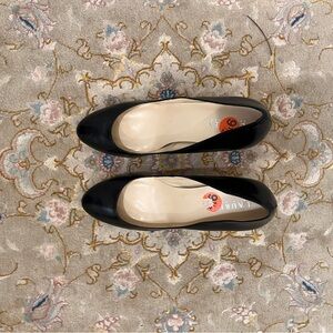 Lauren Ralph Lauren Black Flats